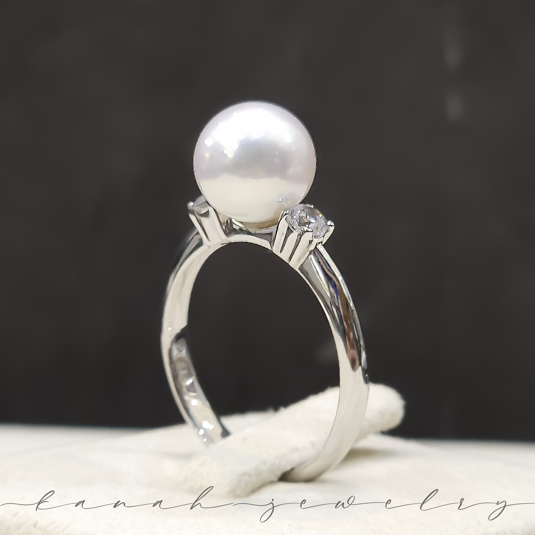 루네 펄 주얼리 링　　　　　　　　　　　　　　　　　　　　　　　　　　　　　　　　　　　　　　　　　　　　　　　　　　　　　　　　　　　　　　　　　　　　　　　　　　　　　　　　　　　　　　　　　　　　　　　　
　　　　　　　　　　　　　(Lune Pearl Jewelry Ring)
